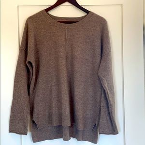 EUC Tahari Pure Luxe Hi/Lo Cashmere